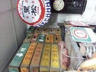 早期柑仔店 黑松 七喜 頻果西打 金利果 雙喜 汽水 木箱 時鐘 鐵牌 琺瑯 鐵馬 木馬