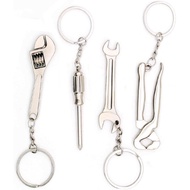 4 Piece Mini Wrench Tool Keychain Metal Wrench Keyring Pendant Keychain Keychain Gift Suitable for M