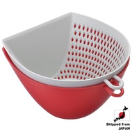 Akebono Sangyo Colander Bowl Set Red L, Made in Japan. Quickly scoop up ingredients cut on a cutting