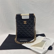 2025 HK full set 全新 Chanel香奈兒 CLUTCH WITH CHAIN 珍珠手柄 黑金羊皮 鏈條手拿包信封包