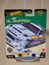 Hotwheels Silhouettes LBWK R34
風火輪
premium