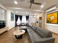 Apartemen 70 m² dengan 2 kamar tidur dan 1 kamar mandi pribadi di Bukit Bintang (Entire 2Bedroom Fah