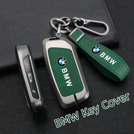 BMW Car Key Case Cover Key Fob Bag Zinc alloy Keychain Keychain for Bmw IX3 IX1 M60 i5 X7 F20 F30 G20 F31 F34 F10 G30 F11 X3 F25 X4 X5 I3 M3 M4 F30 F34 F10 F07 F20 G30 F15 F16 1 3 5 Series 525Li 530 730 Shell Buckle