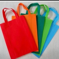 Spunbond bag/plain spunbond bag/goodie bag/spunbond bag 25x35