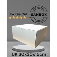 Box Hampers Gift UK 30x30x15cm WHITE