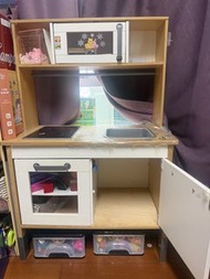 IKEA 兒童廚房櫃