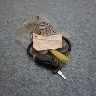 WIN Honda WN100 Ignition Key WIN 100 Years Old Genuine Original Nos Japan 35100-GF6-007