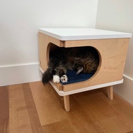 Nhà mèo phong cách cổ điển chất liệu gỗ Plywood