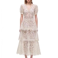 sleeve dress layer lace lacey brukat brocade orang tua sister photoshoot europe paris gaun pesta wed