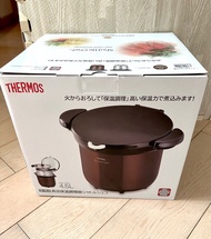 包順豐- 全新Thermos  膳摩師 4.5L 真空煲 燜燒鍋 shuttle chef