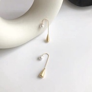 Celeste // Earrings 🐇