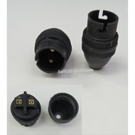 BC Lamp Holder 250V 5A < 1 Box = 12 pieces >  ///  Tapak Lampu BC 250V 5A < 12 Biji Se Kotak>