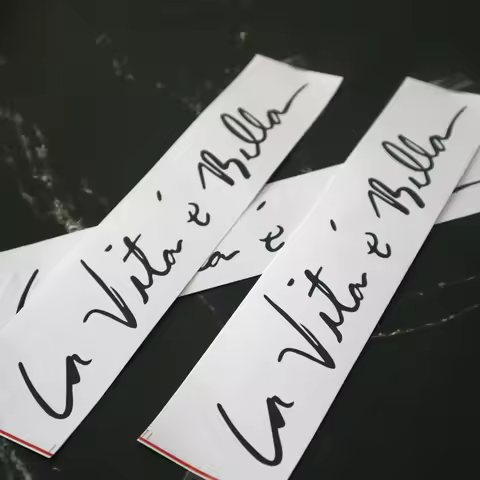 S4-0122# 2 Pieces/Pack 25*5 cm Decal La vita e bella Life is Beautiful Car Sticker Waterproof on Bum