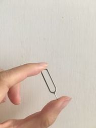 SIM card pin (SIM卡針) 迴紋針