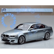 BMW E60 OEM WIPER BLADES SET (24"+23")