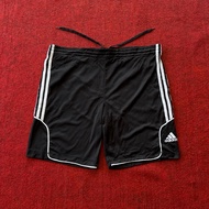 Shorts ADS Size: 34/36 (L: 47cm X W: 50cm)