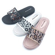 KZ Women's Slip-On Sandals Tiger Pattern