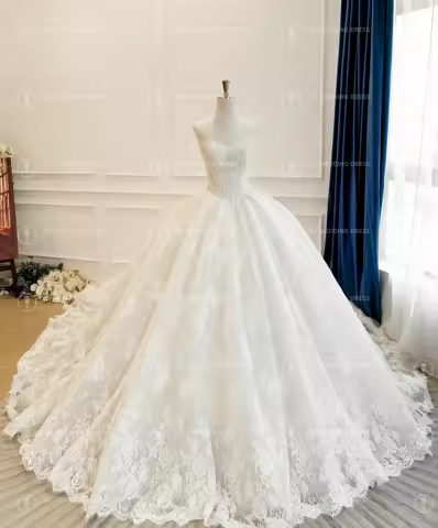 Customized Strapless Sleeveless Ball Gown Lace Elegant Wedding Dress Vestidos De Novia Amanda Novias