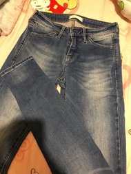 Uniqlo jeans