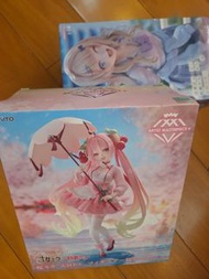 全新現貨 Taito AMP+ 初音未來櫻未來櫻花裙ver. 櫻初音 景品 Figure