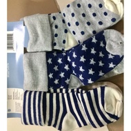 Set of 3 pairs of Carter's socks for babies, surplus products (size 18m -5y)