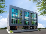 普雷斯蒂格飯店 (Prestigo Hotel)