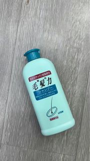 日本獅王毛髮力修復洗頭水200ml💰58 ②🇯🇵獅王酵素美白牙膏橙/藍💰25