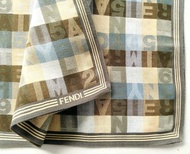 Fendi 復古緹花手帕  字母數字格紋 18 x 18 英吋