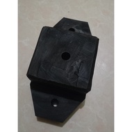 Engine Support Mounting Bracket for Isuzu 4BE1 4BC2 Elf Truck Replacement Part