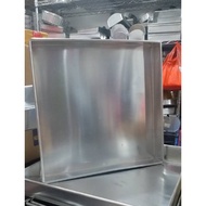 SQUARE PANS 28, 28, 28, 9 CM