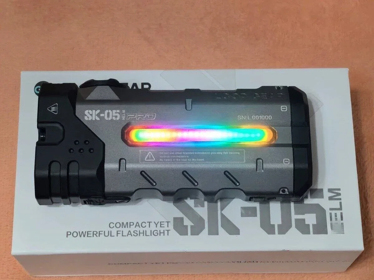 Micro arc ไฟฉายอเนกประสงค์กลางแจ้ง 4360LM พร้อมการชาร์จแสงที่แข็งแกร่งระยะไกลและไฟฉายพกพาสําหรับการเ