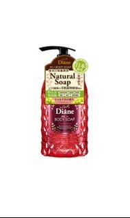 Moist Diane 美肌貴油沐浴露-白葡萄酒香500毫升