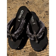 SO GOTHIC Cross-Top Shoes🩶