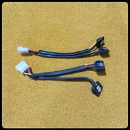 Kabel Molex Male to Dual SATA Power ex BuiltUp