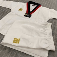 MOOTO ชุดเทควันโด ลุกฟูกMOOTO ชุดเทควันโดเด็ก ชุดเทควันโดผู้ใหญ่ ชุดเทควันโดแถมสายขาว ชุดเทควันโด้