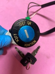 GTOSerpicoTuxedoLEOสวิทซ์กุญแจ(T) G-147.133