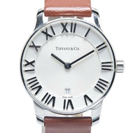 Tiffany & Co. Atlas Dome Date 女士石英錶，配有銀色錶盤、不鏽鋼和皮革錶帶。