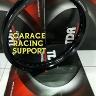 RIM TDR 215 X 17 BLACK W SHAPE 036020