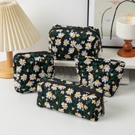 BLISS Embroidered Cosmetic Bag, Portable Dustproof Daisy Makeup Bag, Fashion Canvas INS Large Capaci
