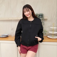 JARINYA (S-M) เสื้อแจ๊คเก็ตบอมเบอร์ ผ้าหนานุ่มใส่สบาย (T1042)