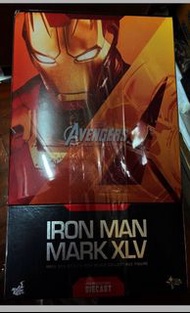 Hottoys Iron Man Mark45 MMS300 Diecast Marvel Avengers Age of Ulton