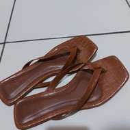 Fayt Lucia_Tan_sz 38