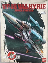 萬代Bandai 超時空要塞Macross VF-1S 偉基利Valkyrie 超級戰機1/72 模型