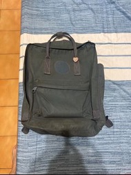 Fjallraven Kanken Classic 瑞典 北極狐 小狐狸 後背包 狐狸包 空肯包 背包 書包(方形後背包)