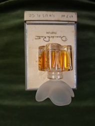 Oscar de la Renta 香水