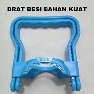 Alat Angkat Galon Aqua Alat Bantu Pengangkat Pengait Jepitan Galon Air Minum Aqua