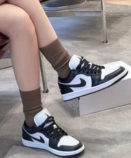 NIKE AIR JORDAN 1 LOW PANDA