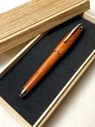 3952老山羊-那魯灣 義大利石楠木 高清高亮版 彈鋼尖系列鋼筆