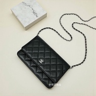 莉亞精品♡Chanel AP0250 黑銀 woc 全新閒置品
