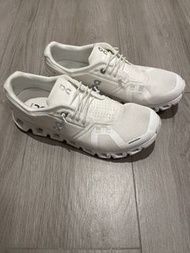 On Cloud 5 White